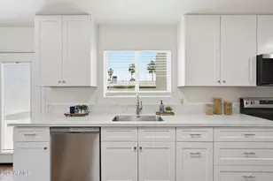963 W Hillview St, Mesa, AZ 85201 - Photo 14