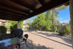 5521 E Paradise Dr, Scottsdale, AZ 85254 - Photo 16
