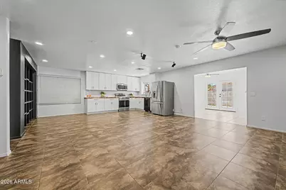 442 W Manor Street, Chandler, AZ 85225 - Photo 6