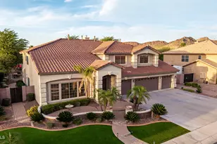 9564 W Bent Tree Dr, Peoria, AZ 85383 - Photo 2