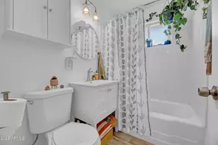 413 W Caron Street W, Phoenix, AZ 85021 - Photo 8