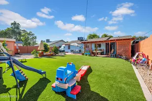 413 W Caron Street W, Phoenix, AZ 85021 - Photo 18
