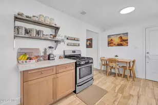 413 W Caron Street W, Phoenix, AZ 85021 - Photo 12