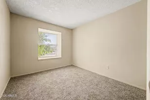 4016 S 44th Pl, Phoenix, AZ 85040 - Photo 16