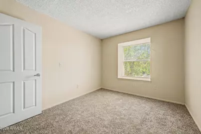 4016 S 44th Place, Phoenix, AZ 85040 - Photo 18