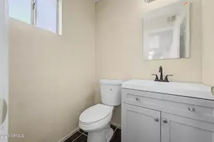 4016 S 44th Pl, Phoenix, AZ 85040 - Photo 12