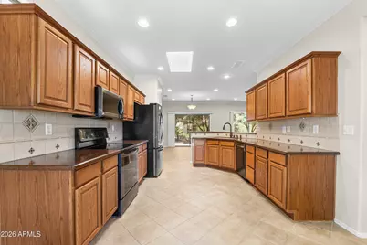 16757 W Sabino Canyon Lane, Surprise, AZ 85387 - Photo 14