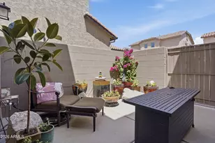 21242 N 36th Pl, Phoenix, AZ 85050 - Photo 10