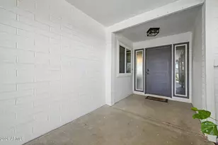 1882 E Loma Vista Dr, Tempe, AZ 85282 - Photo 4