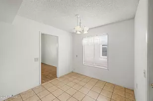 10345 W Garnette Dr, Sun City, AZ 85373 - Photo 14