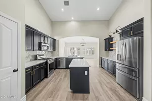 30427 W Vale Dr, Buckeye, AZ 85396 - Photo 4