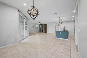 1041 W Glen Canyon Dr, San Tan Valley, AZ 85140 - Photo 10