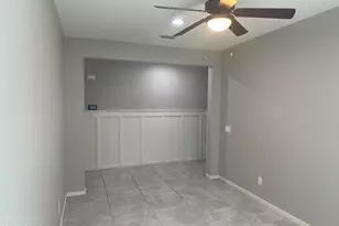 1041 W Glen Canyon Dr, San Tan Valley, AZ 85140 - Photo 14