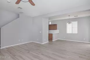 856 S Colonial Dr, Gilbert, AZ 85296 - Photo 4