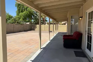 329 W Brisa Dr, Gilbert, AZ 85233 - Photo 40
