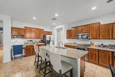 1297 S Ponderosa Drive, Gilbert, AZ 85296 - Photo 4