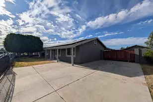 13208 W Tuckey Ln, Glendale, AZ 85307 - Photo 4
