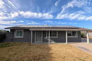 13208 W Tuckey Ln, Glendale, AZ 85307 - Photo 2