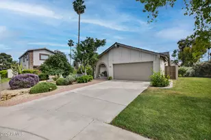 975 E Lobster Trap Ln, Tempe, AZ 85283 - Photo 2