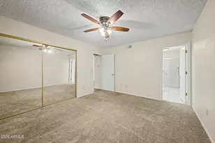 1021 S Greenfield Rd, Mesa, AZ 85206 - Photo 16