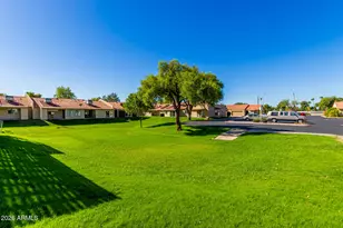 1021 S Greenfield Rd, Mesa, AZ 85206 - Photo 30
