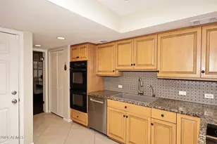 8113 E Del Caverna Dr, Scottsdale, AZ 85258 - Photo 26