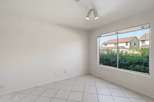 12616 N 58th Ave, Glendale, AZ 85304 - Photo 24
