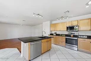 12616 N 58th Ave, Glendale, AZ 85304 - Photo 20