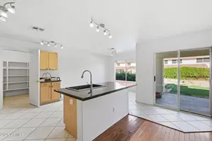 12616 N 58th Ave, Glendale, AZ 85304 - Photo 18