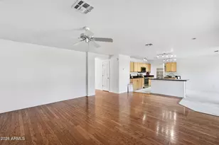 12616 N 58th Ave, Glendale, AZ 85304 - Photo 14