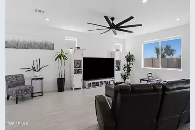 7413 W Rovey Avenue, Glendale, AZ 85303 - Photo 2