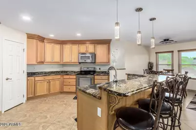 45737 W Ranch Road, Maricopa, AZ 85139 - Photo 8