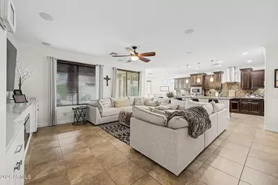10453 W El Cortez Place, Peoria, AZ 85383 - Photo 6