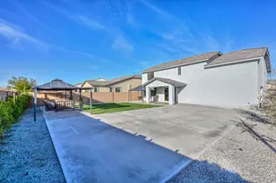 25756 N 140th Ln, Surprise, AZ 85387 - Photo 28