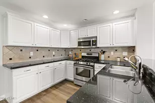 20121 N 76th St, Scottsdale, AZ 85255 - Photo 16