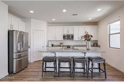 7424 S 32nd Drive, Phoenix, AZ 85041 - Photo 8