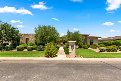 2754 E Kingbird Drive, Gilbert, AZ 85297 - Photo 2