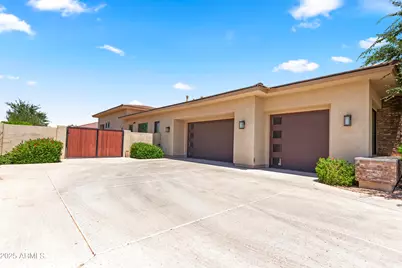 2754 E Kingbird Drive, Gilbert, AZ 85297 - Photo 8