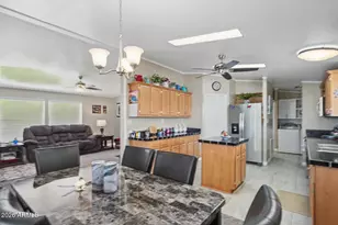 201 S Greenfield Rd, Mesa, AZ 85206 - Photo 12