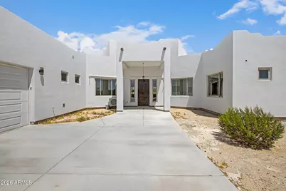 11853 W Cruiser Lane, Casa Grande, AZ 85194 - Photo 4