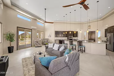 11853 W Cruiser Lane, Casa Grande, AZ 85194 - Photo 6