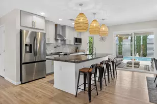 8738 E Rose Ln, Scottsdale, AZ 85250 - Photo 16