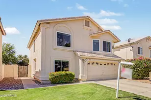 3729 E Taro Ln, Phoenix, AZ 85050 - Photo 2