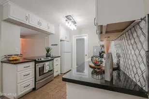 3511 E Baseline Rd, Phoenix, AZ 85042 - Photo 14
