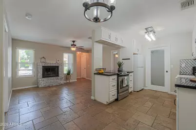 3511 E Baseline Road #1004, Phoenix, AZ 85042 - Photo 1