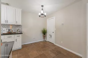 3511 E Baseline Rd, Phoenix, AZ 85042 - Photo 12