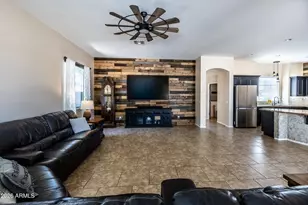 15872 W Shaw Butte Dr, Surprise, AZ 85379 - Photo 6