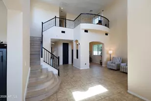 15872 W Shaw Butte Dr, Surprise, AZ 85379 - Photo 10