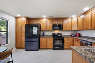 21320 N 56th St, Phoenix, AZ 85054 - Photo 16
