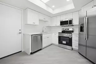 316 E Turquoise Ave, Phoenix, AZ 85020 - Photo 12